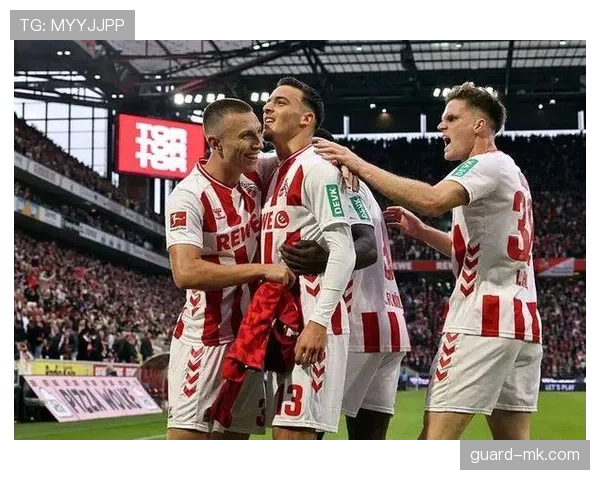 德甲转会风暴:新星加盟引爆阵容重组,球队竞争力显著提升 德甲转会风暴:新星加盟引爆阵容重组,球队竞争力显著提升