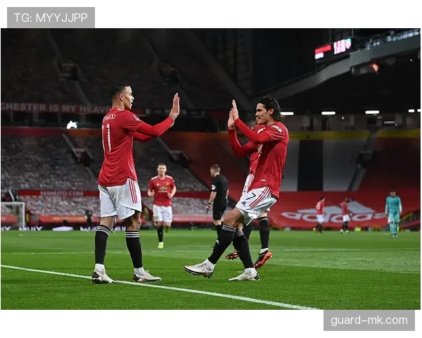 德甲夏窗引援离队潮涌，球队实力格局迎来大洗牌