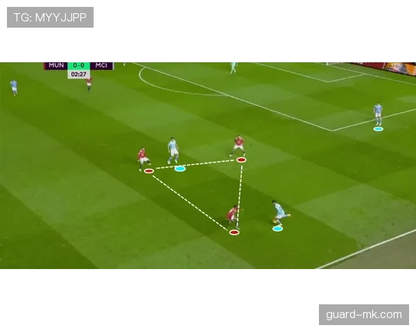 曼城中场从多点组织转向单点依赖，战术结构与比赛控制力面临新考验